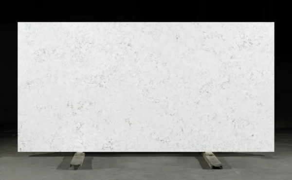 M28 Quartz Feature - The Stone Gallery H