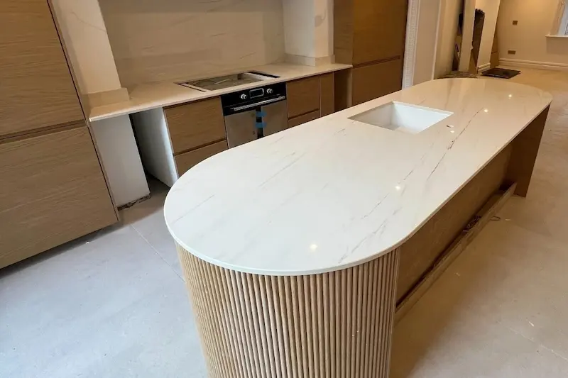 Kitchen Islands For Small Spaces - Smart Designs That Maximise Functionality - The Stone Gallery (3)