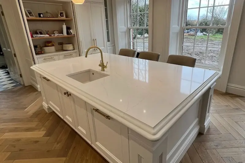 Kitchen Islands For Small Spaces - Smart Designs That Maximise Functionality - The Stone Gallery (5)