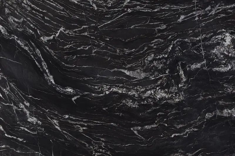 Striking & Resilient: Make Granite Kitchen Countertops Your Home Centrepiece