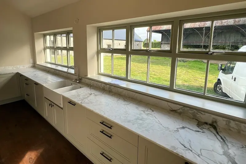 5 Reasons To Choose Stone For Low-Maintenance Kitchen Worktops - The Stone Gallery (5)